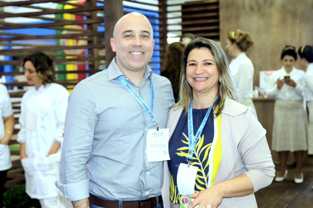 Fabio Cordova de Souza e Rosi Tavares Schloosser