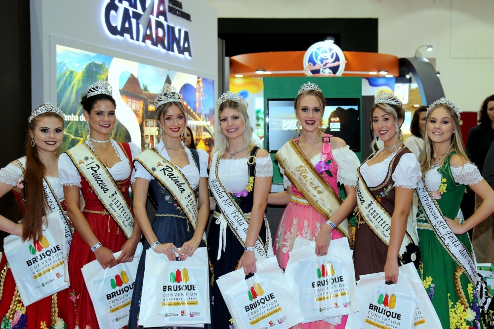 As Rainhas  das Festas Catarinenses.