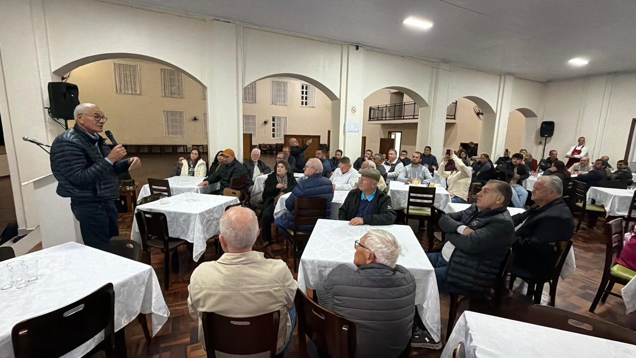 Lideranças da região se reúnem em apoio à pré-candidatura de Silvio Dreveck
