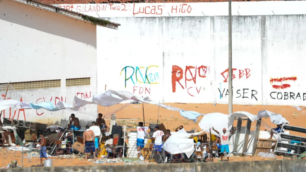 EUA classificam PCC e CV como organizações terroristas