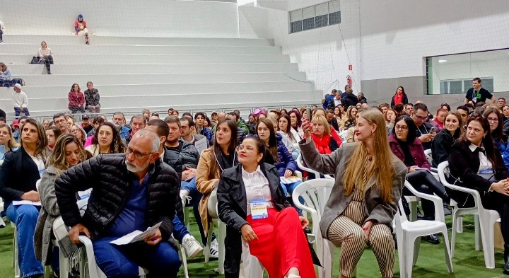MAIS DE 500 PESSOAS PARTICIPAM DA ASSEMBLEIA DO ORÇAMENTO PARTICIPATIVO EM SÃO BENTO DO SUL