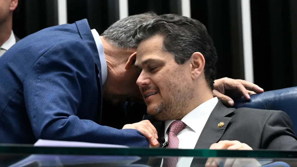 Senado aprova ‘bombas’ fiscais; governo já fala em ir ao STF