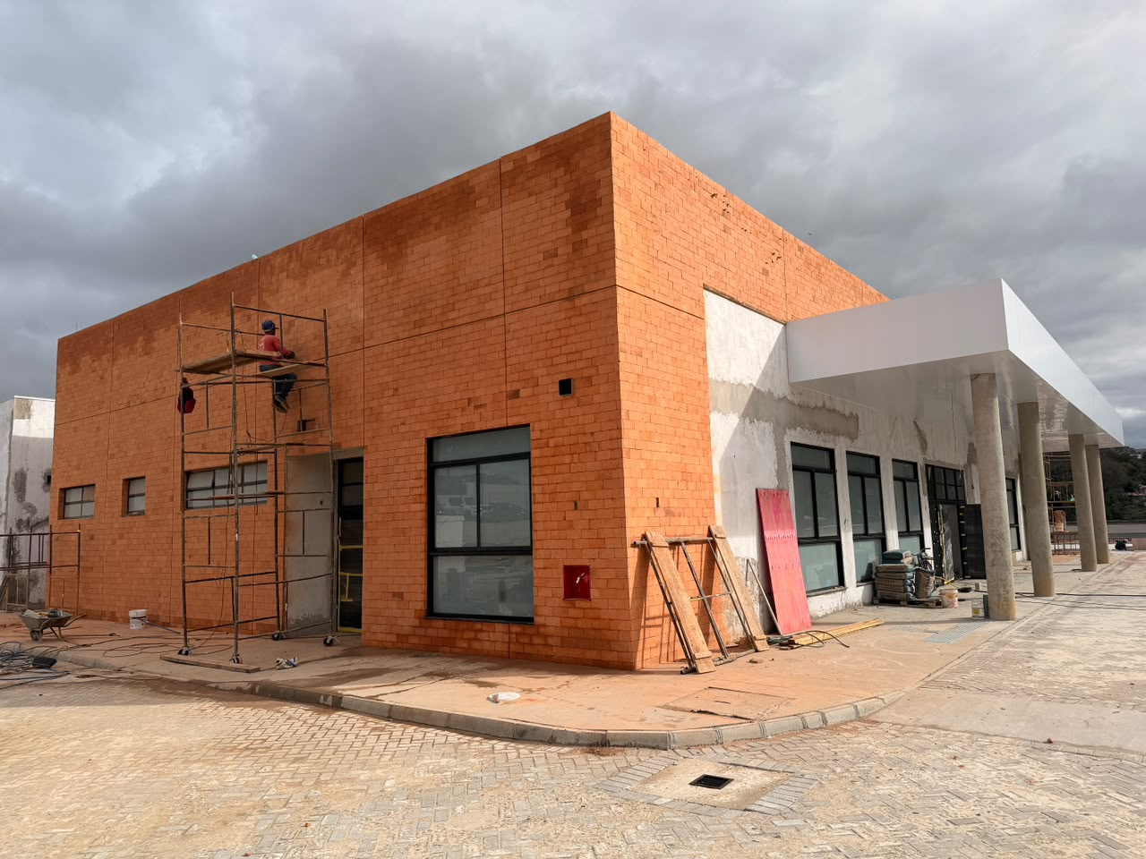  Obras do Centro de Especialidades Médicas entram na fase de acabamentos
