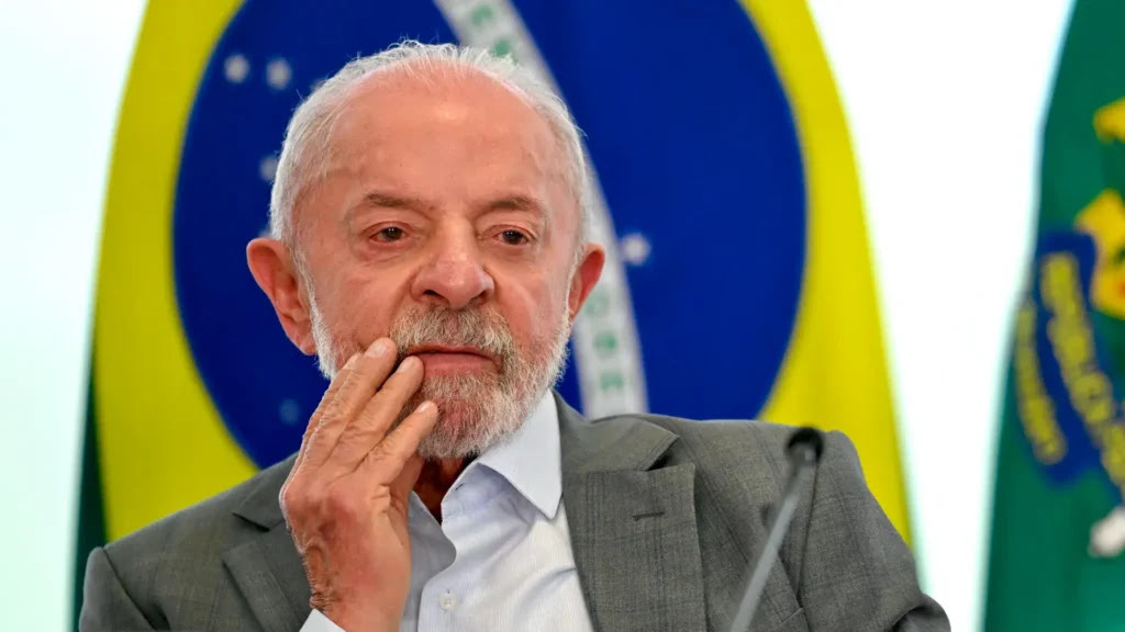 Lula planeja mudar tudo no núcleo do Planalto